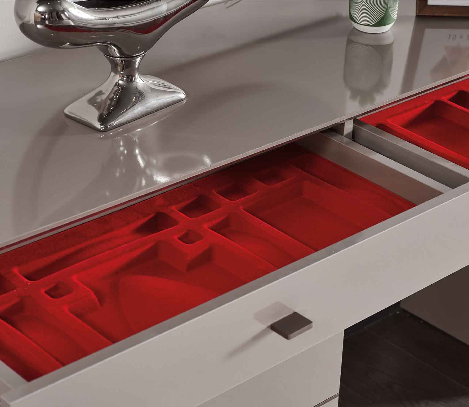 VALENTINO SIFONEYER IC